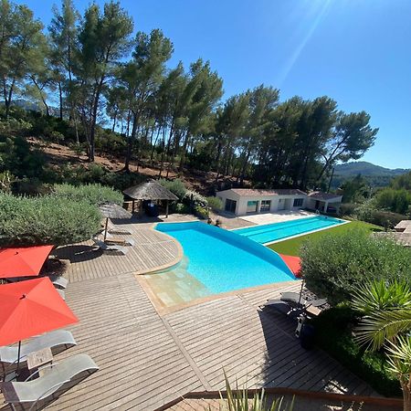 La Maison Du Castellet Ле Кастеле Екстериор снимка