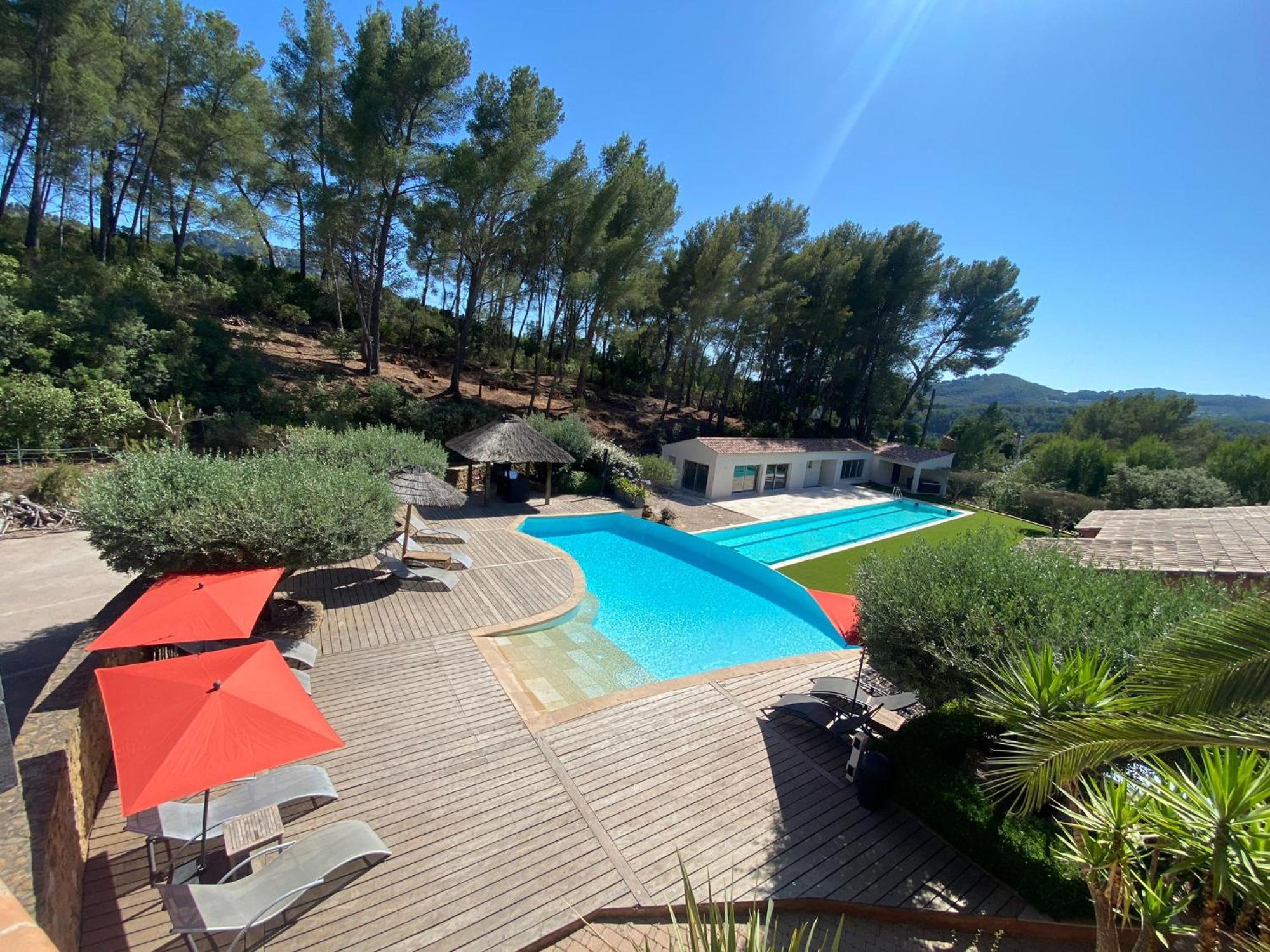 La Maison Du Castellet Ле Кастеле Екстериор снимка